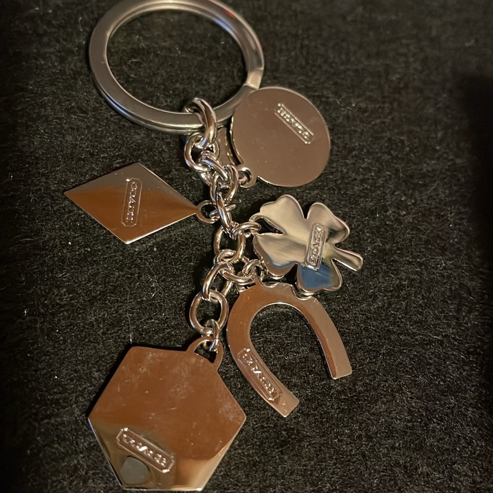 Coach Lucky Keychain and pen set - Picture 4 of 5